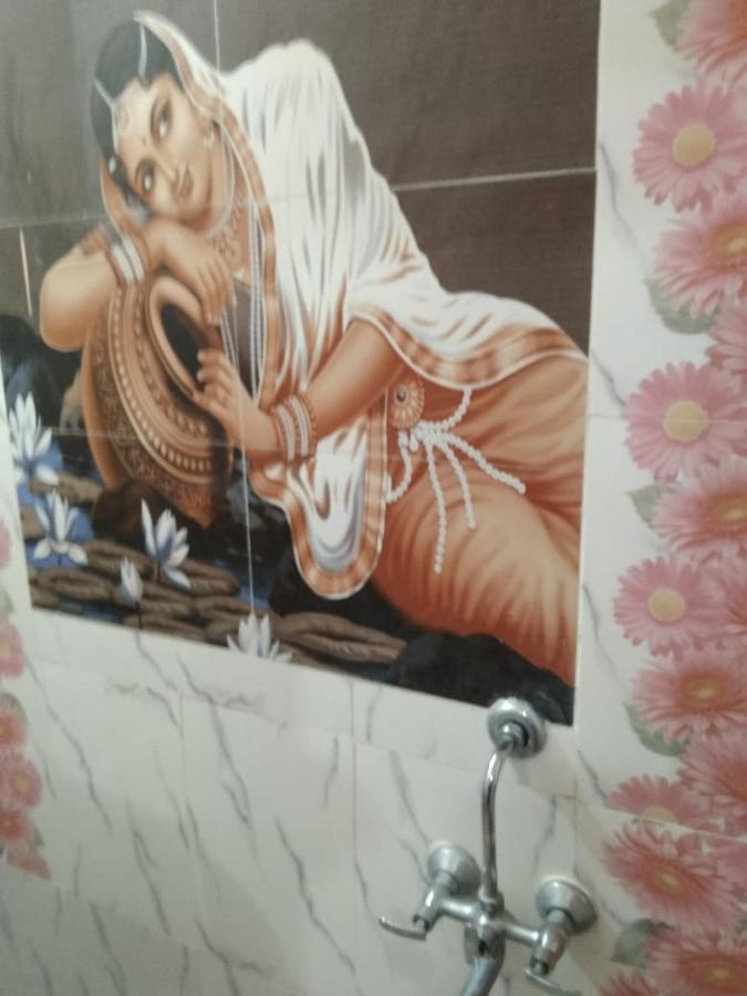 Rks Homestay Hampi Buitenkant foto